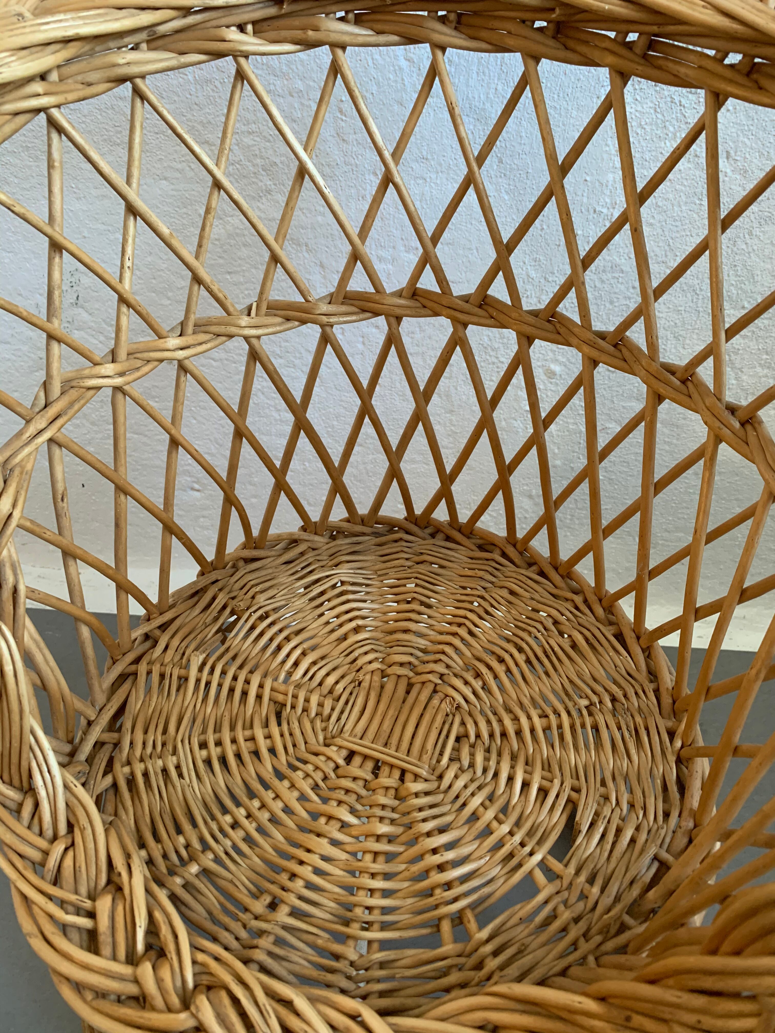 Vintage wicker child chair