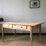 Table à manger ancienne