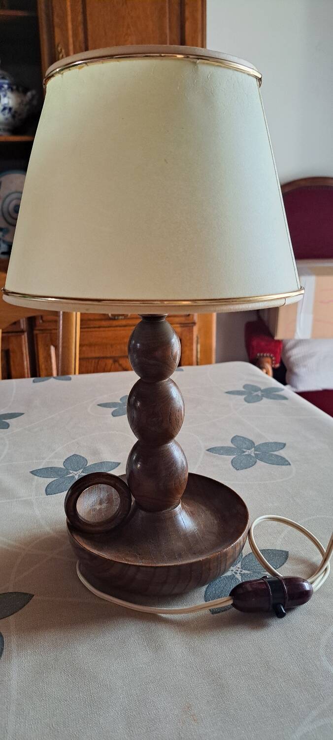 Brutalist style wooden lamp