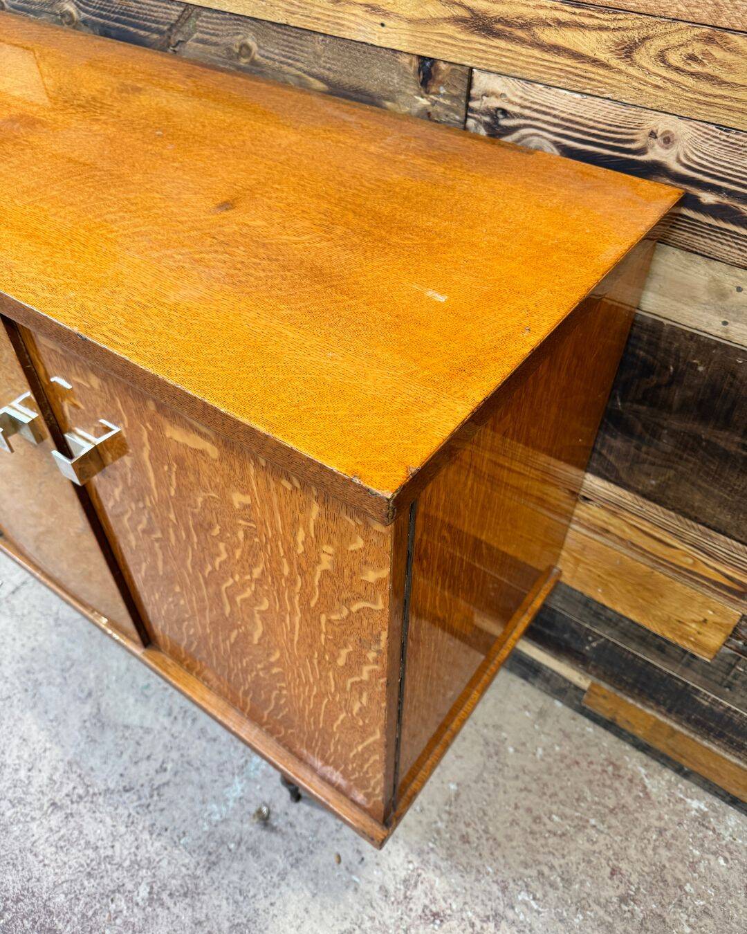 Buffet vintage des années 50