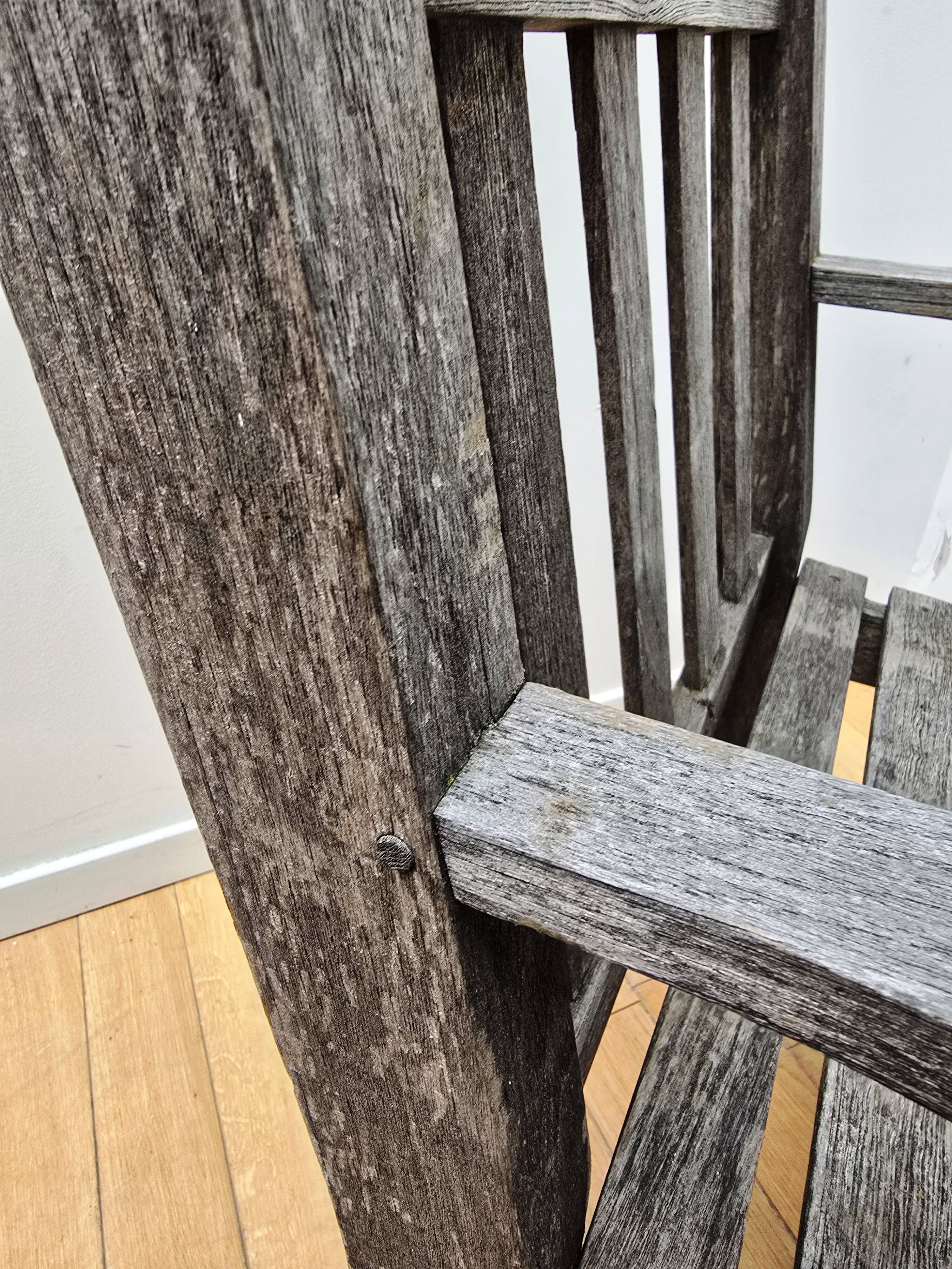 Barlowtyrie Garden Set