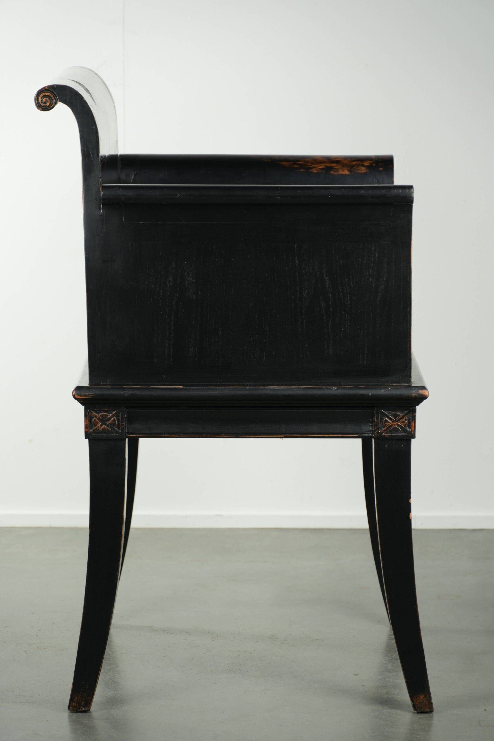 Black wooden chair / side chair from the 20th century in Asian style