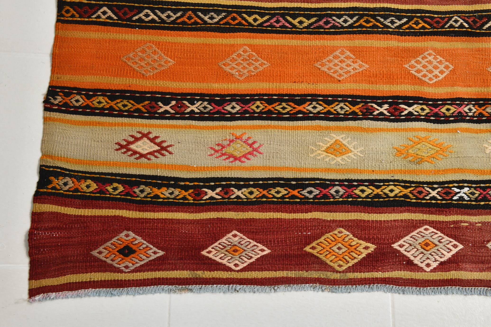 6x11 Turkish Vintage Kilim Rug, 186x342Cm