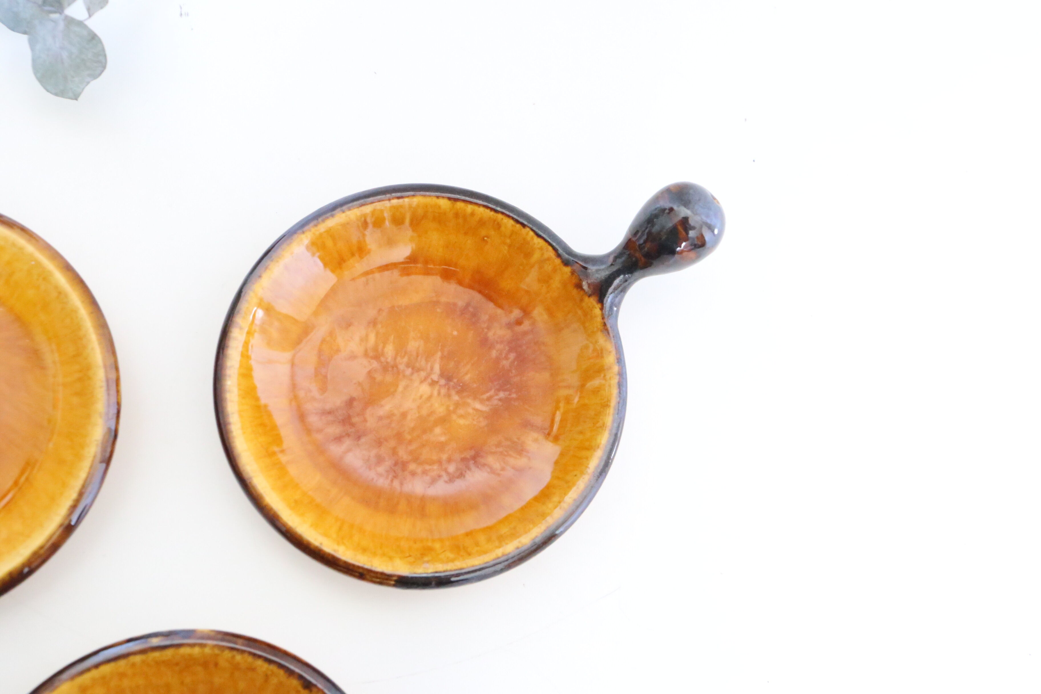 Raviers, aperitif dishes, vintage