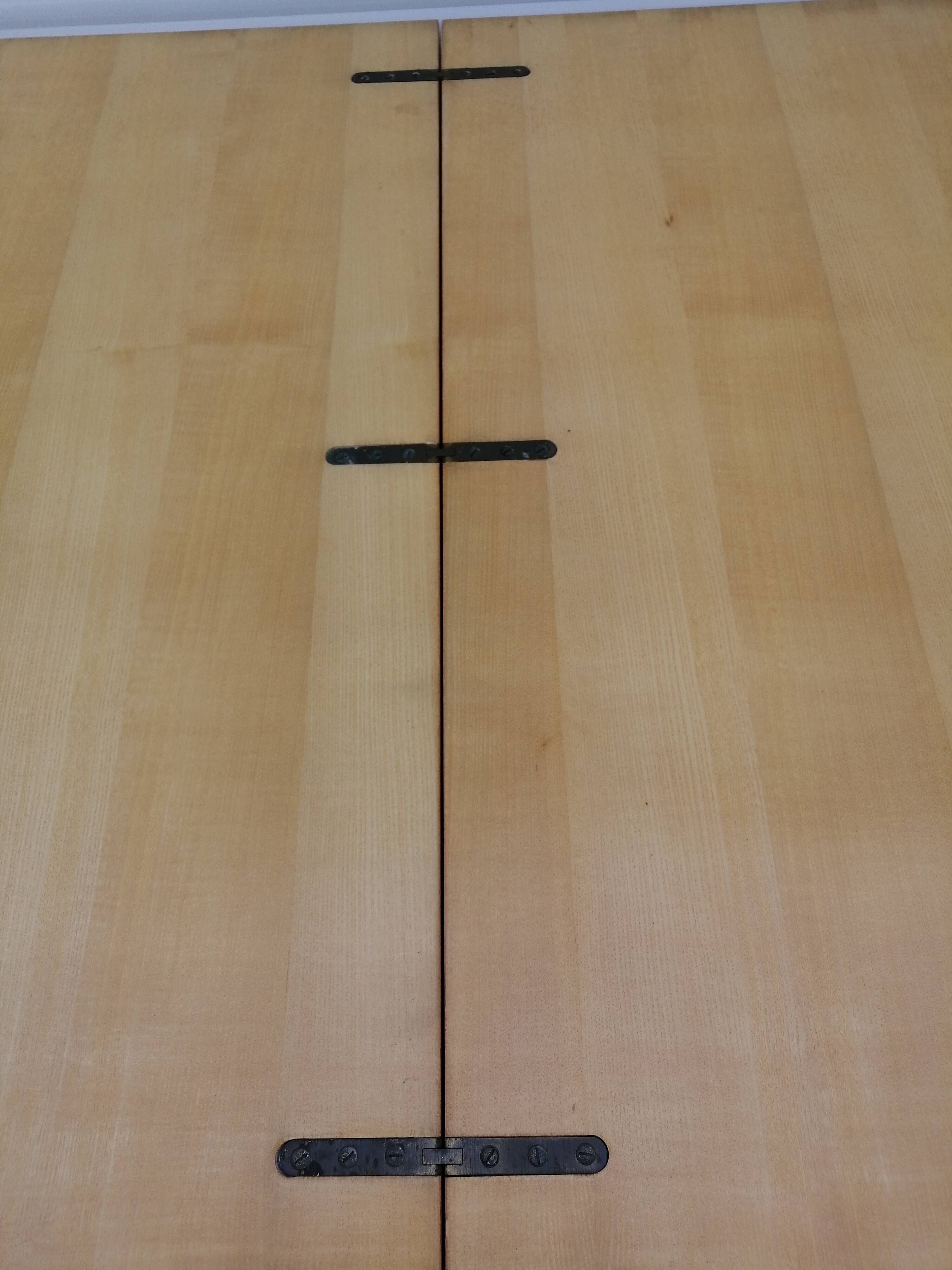 Table square portfolio 70s