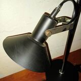 Desk lamp
