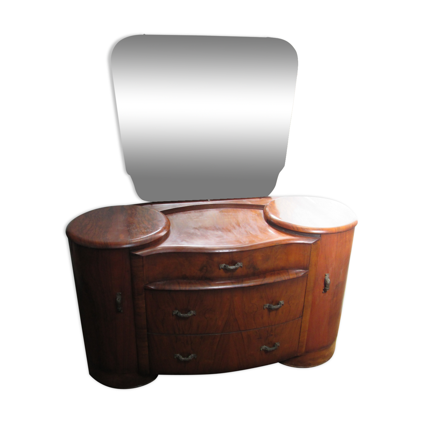 Art Deco hairdresser