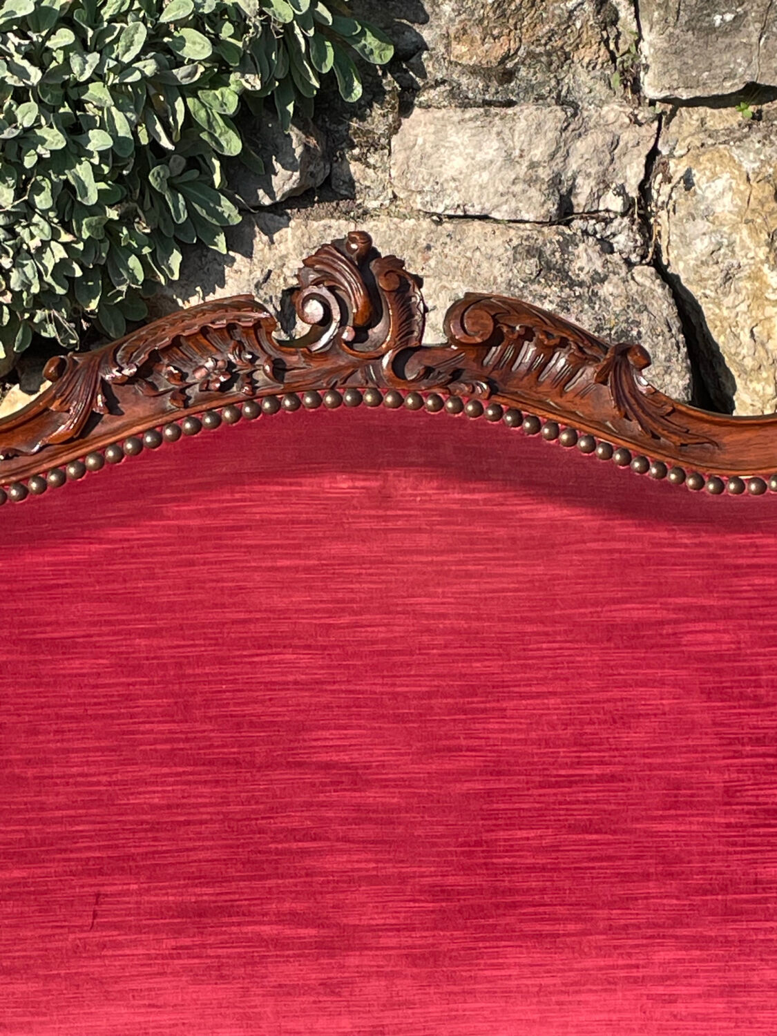 Louis XV style bench in Walnut, 19th century period