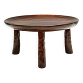 Table basse ronde brutaliste en hêtre