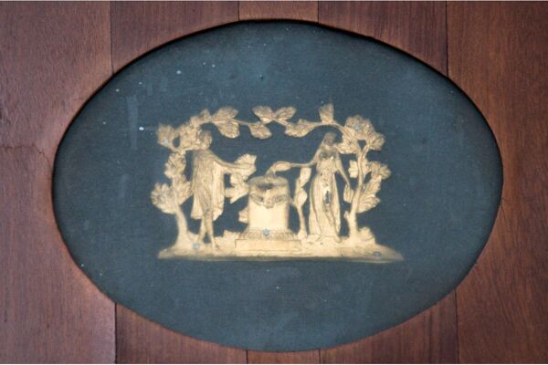 Miroir antique, Europe du Nord, années 1900.