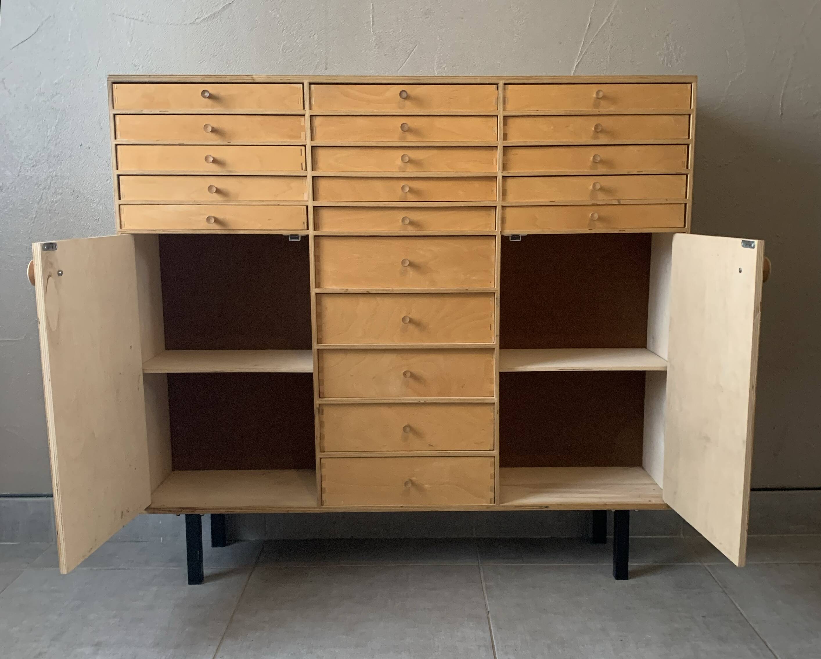 Vintage 20-drawer craft cabinet, 1960s in raw wood