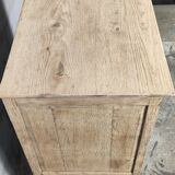 Oak chest of drawers five drawers