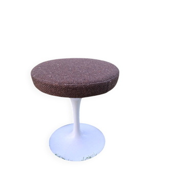 Knoll stool