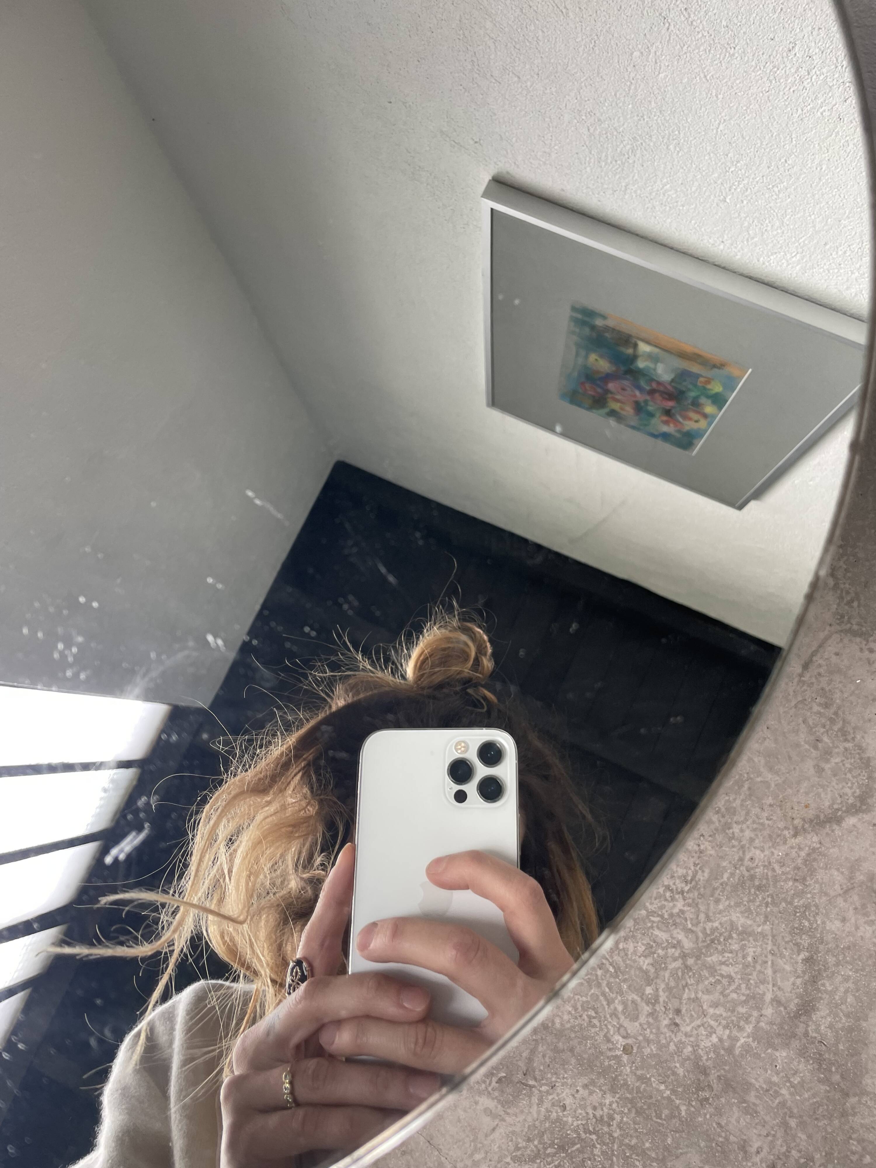 Art deco mirror pedestal table in walnut 1930