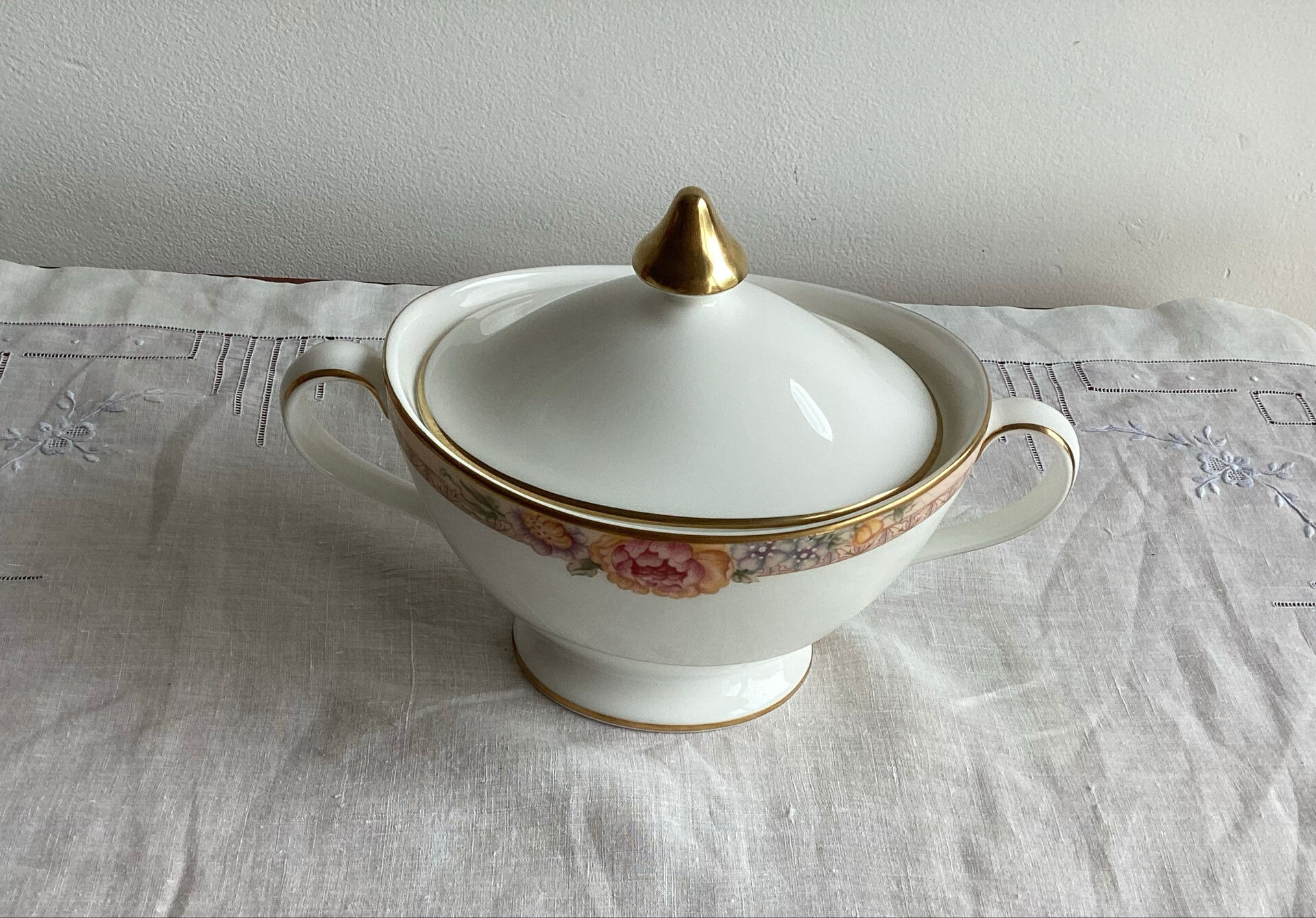 Royal Doulton Darjeeling Sugar Bowl