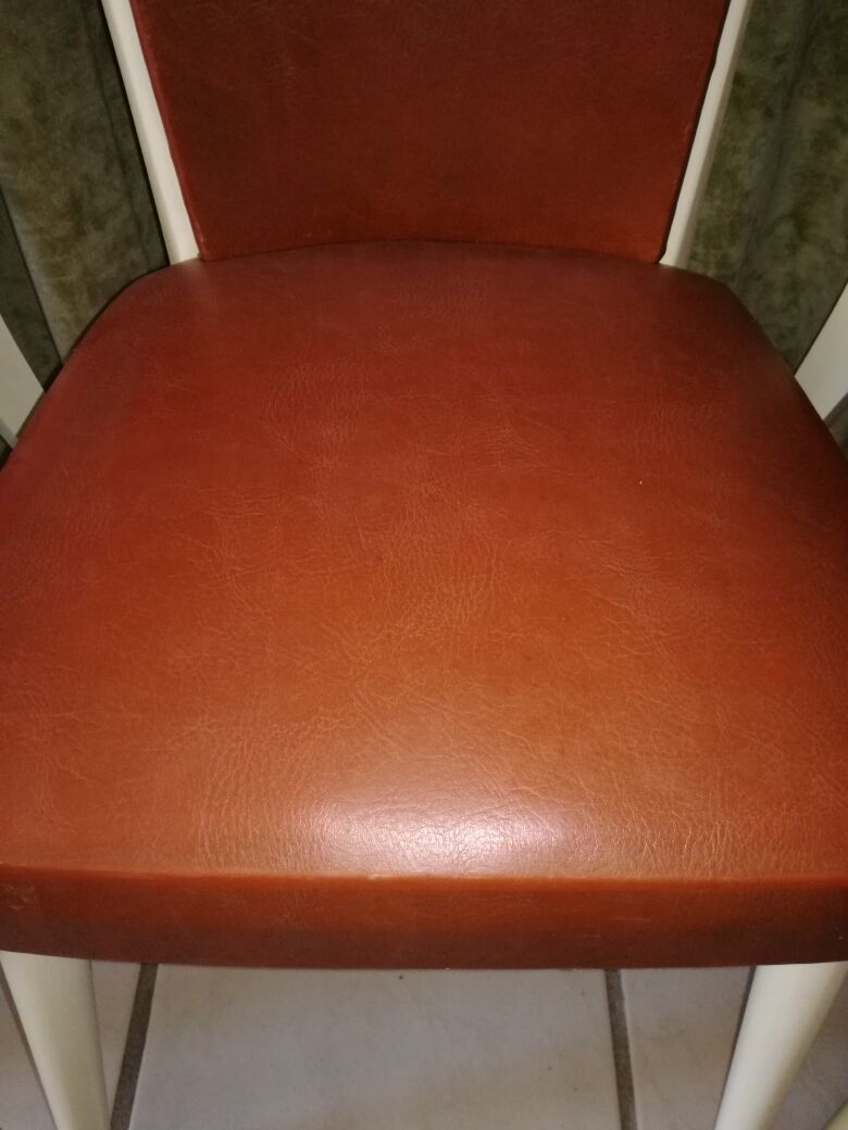 Rare vintage feet compass leatherette chairs 4