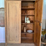 Country cabinet