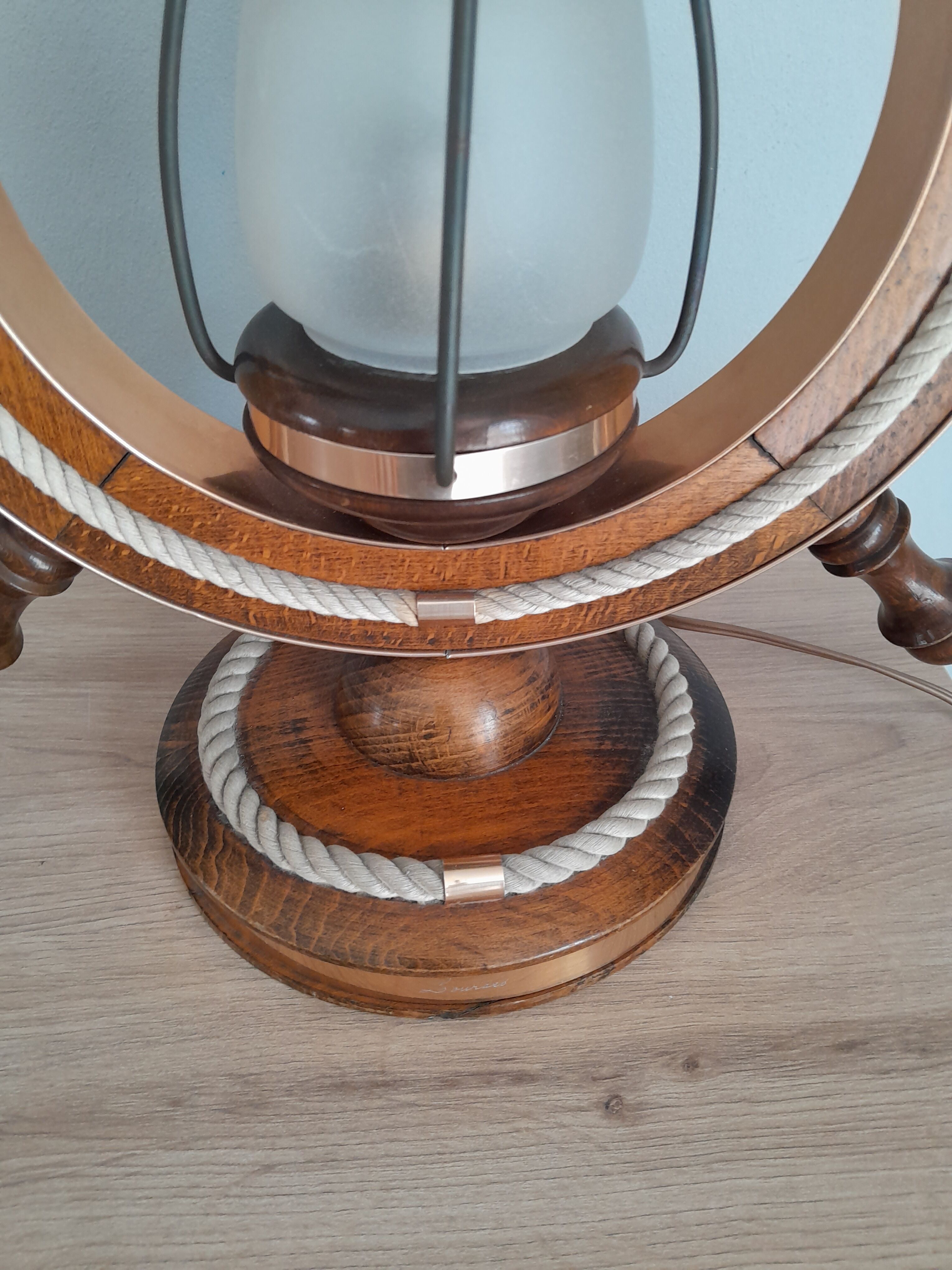 Rudder bar lamp boat vintage wheel