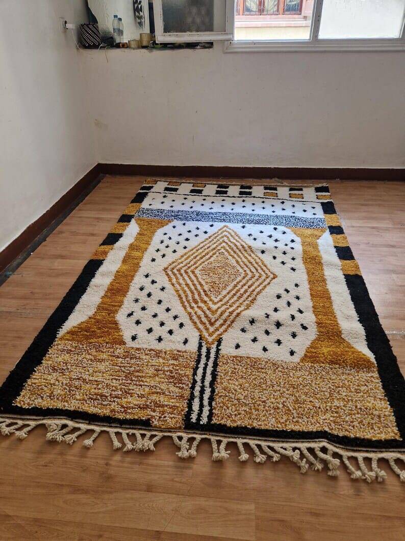 Handwoven Moroccan blessed rug (mrirt), size 150 x 250 cm