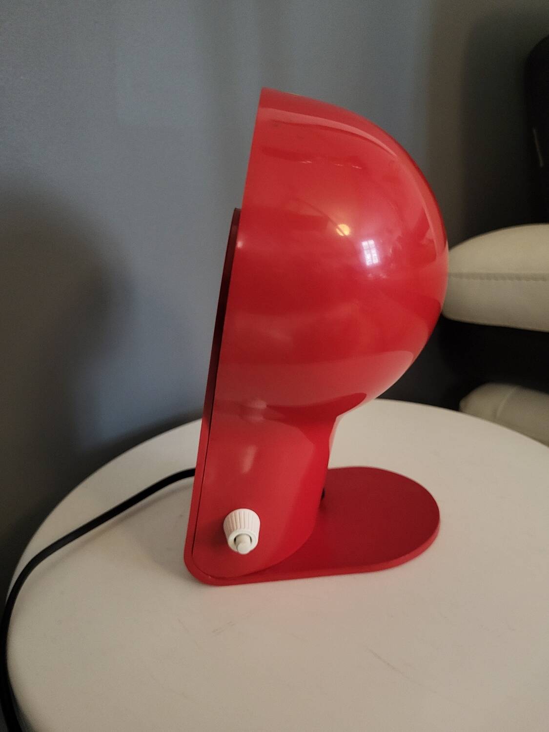 Lampe vintage Panda GUZZINI- Ambrogio Pozzi  rouge