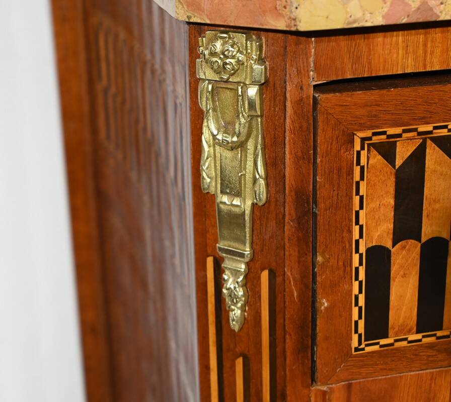 Rosewood and Mahogany chest of drawers, Louis XV / Louis XVI Transition style – Late 19th century