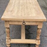 Renovated extendable farmhouse dining table in solid oak, 19th century, 200-300cm.
