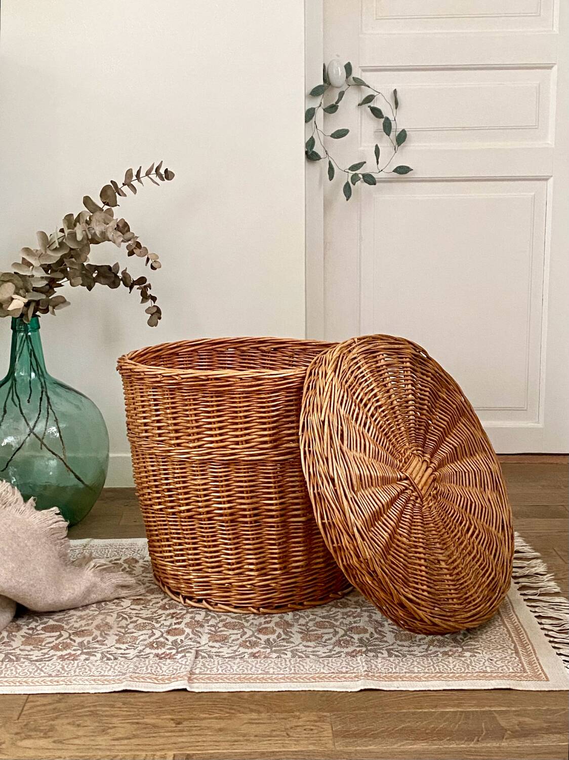 Wicker basket