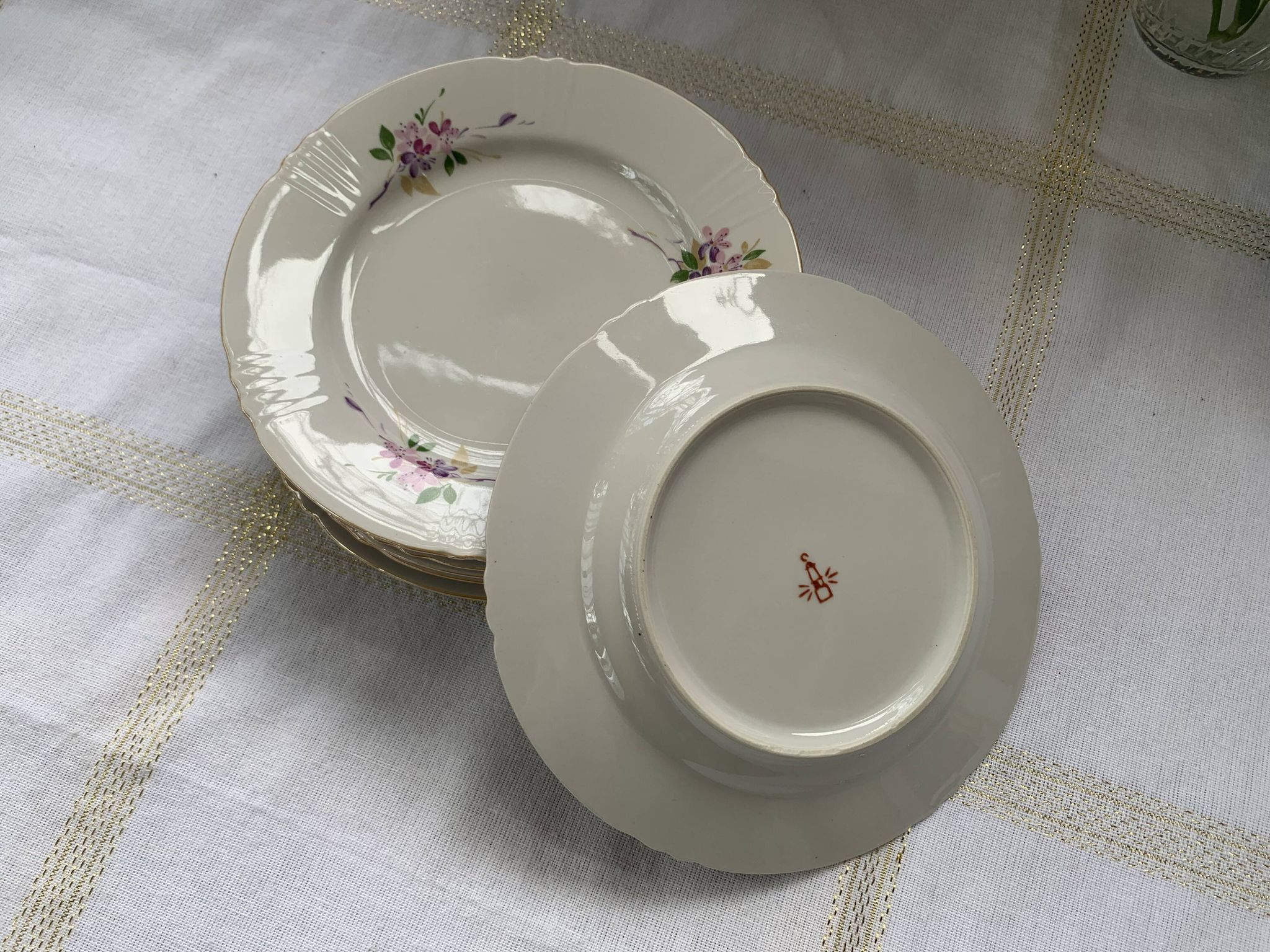 Set of 5 porcelain dessert plates pink and purple flowers