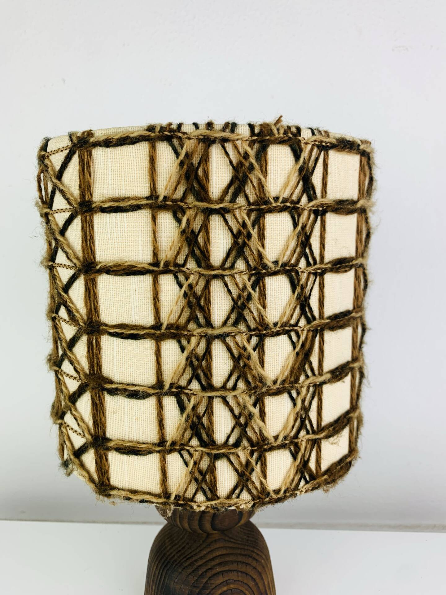 Temde Leuchten brutalist lamp, wood and wool from the 1960s.