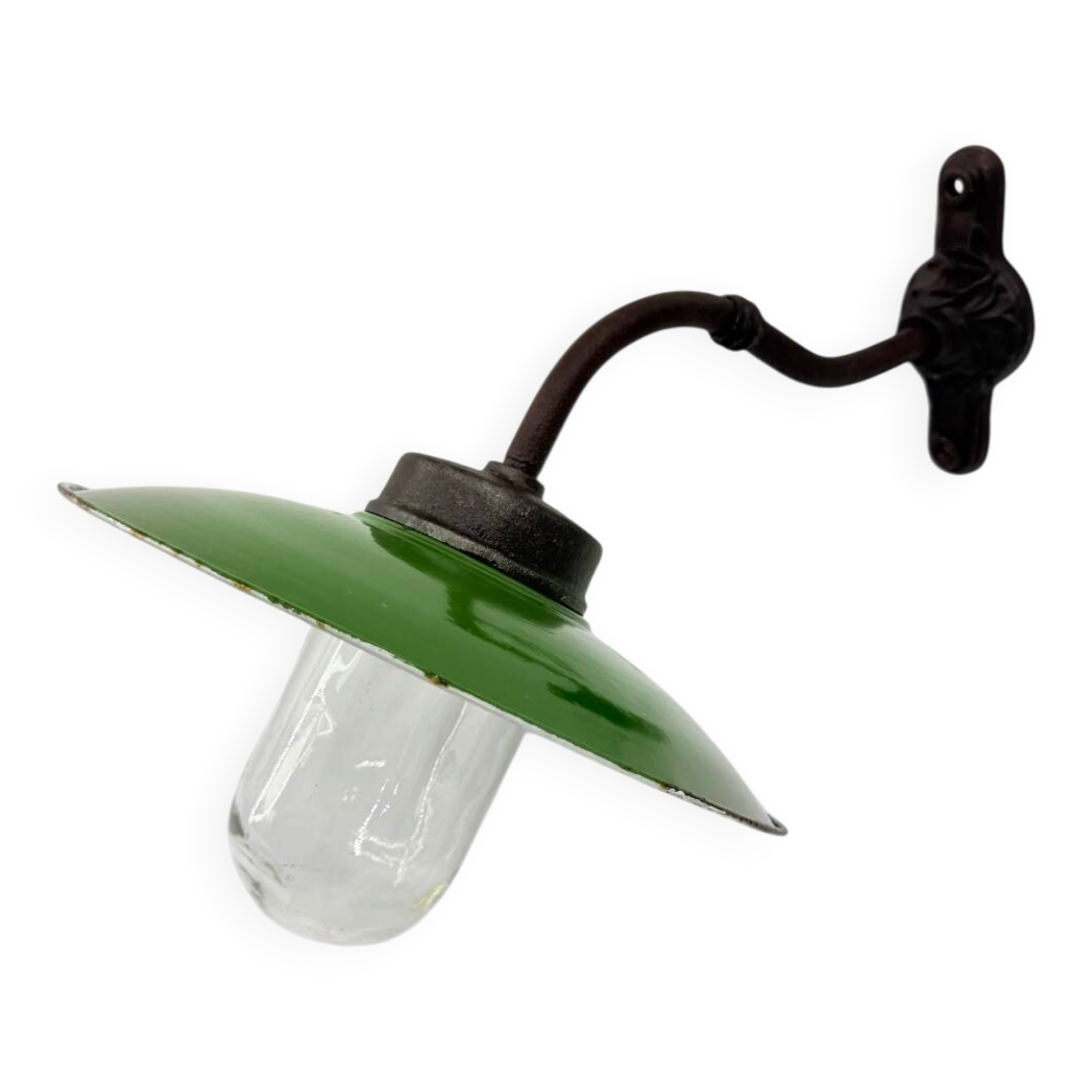 Court lamp
