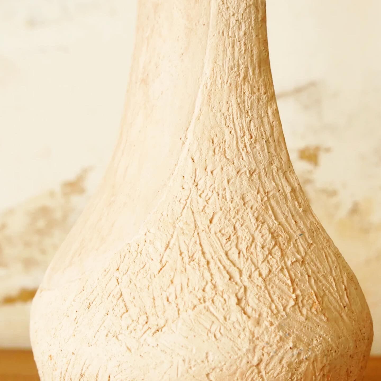 Brutalist pink powder vase