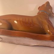 Figurine lévrier