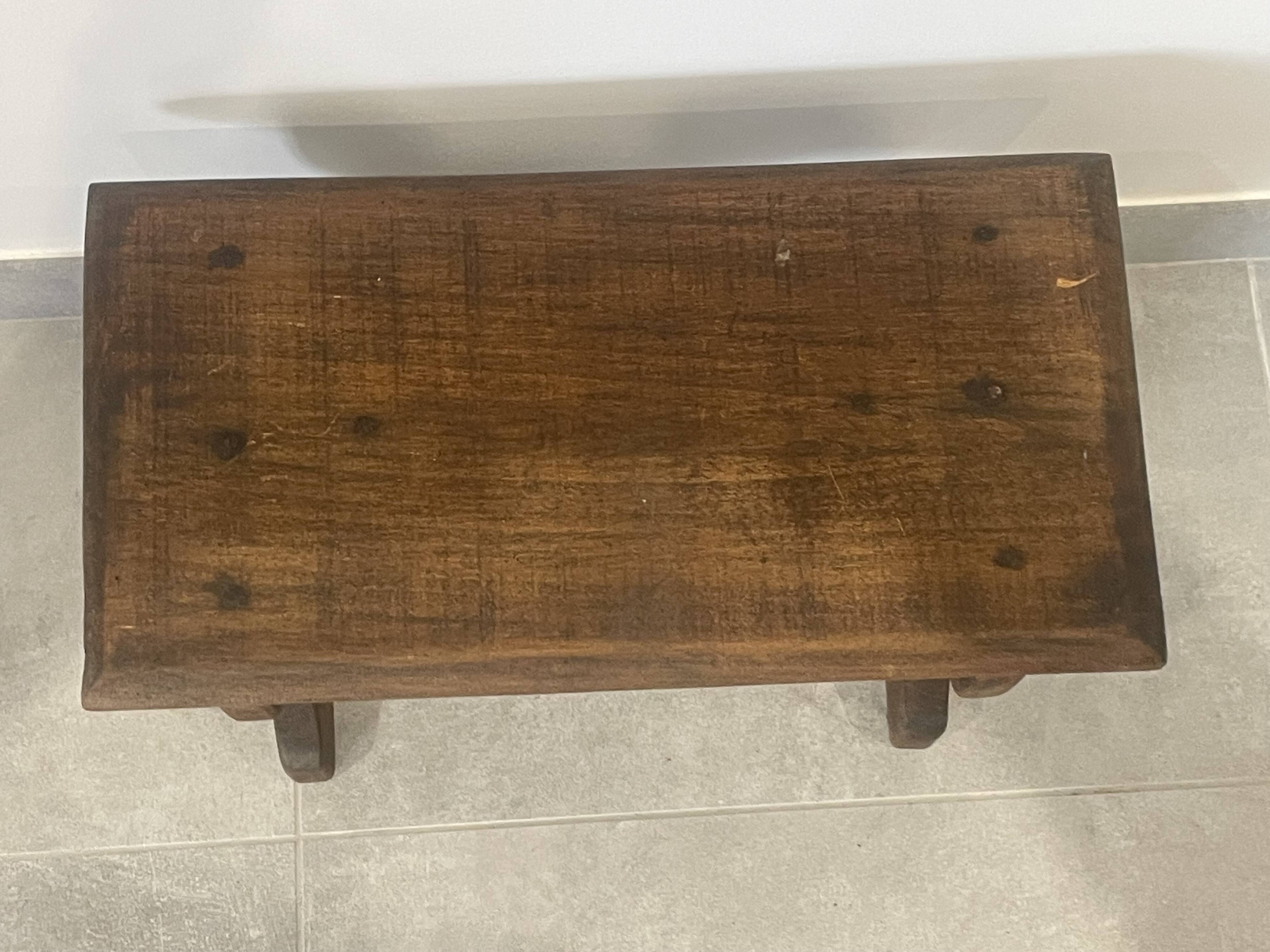 Large format lacemaking bench