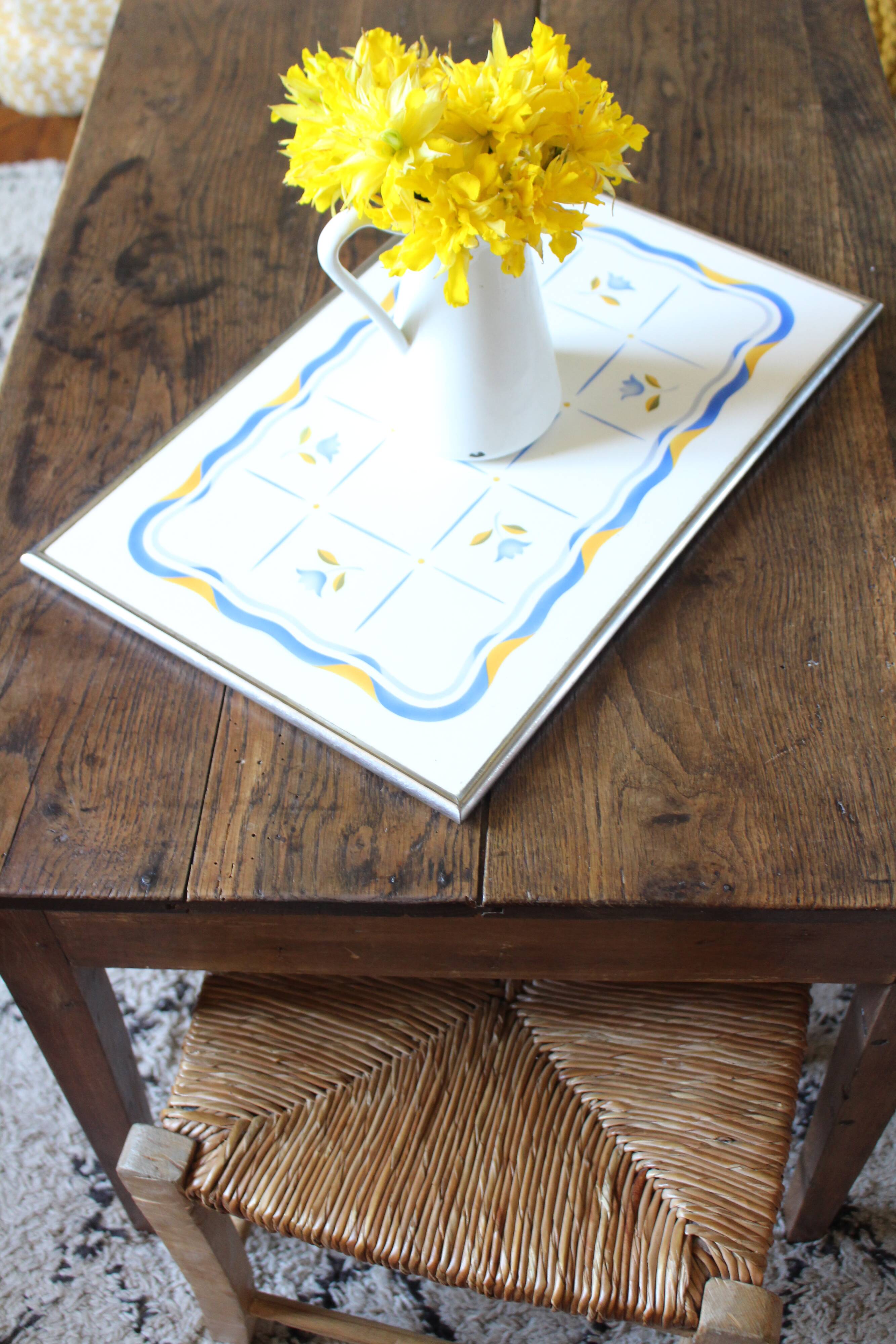 Art Deco yellow and blue tulip metal earthenware tray