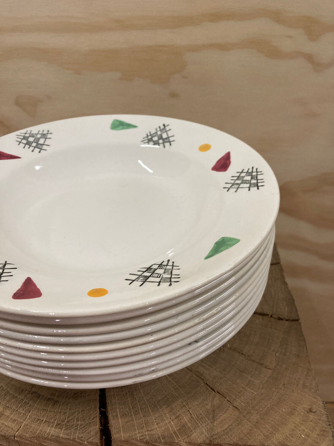 10 soup plates 1960/1970 vintage Gien model Montbouy