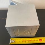 XO ashtray by Starck Model Ray Hollis