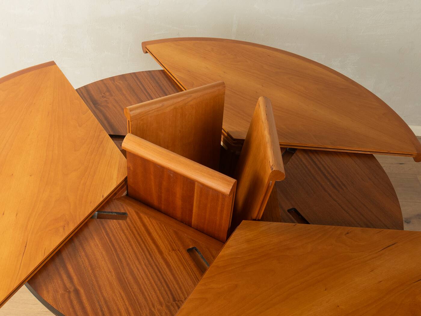 Unique dining table, Skovby