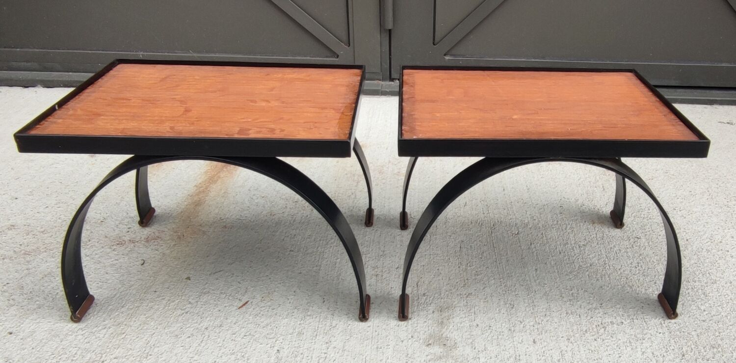 Paire de petites tables design