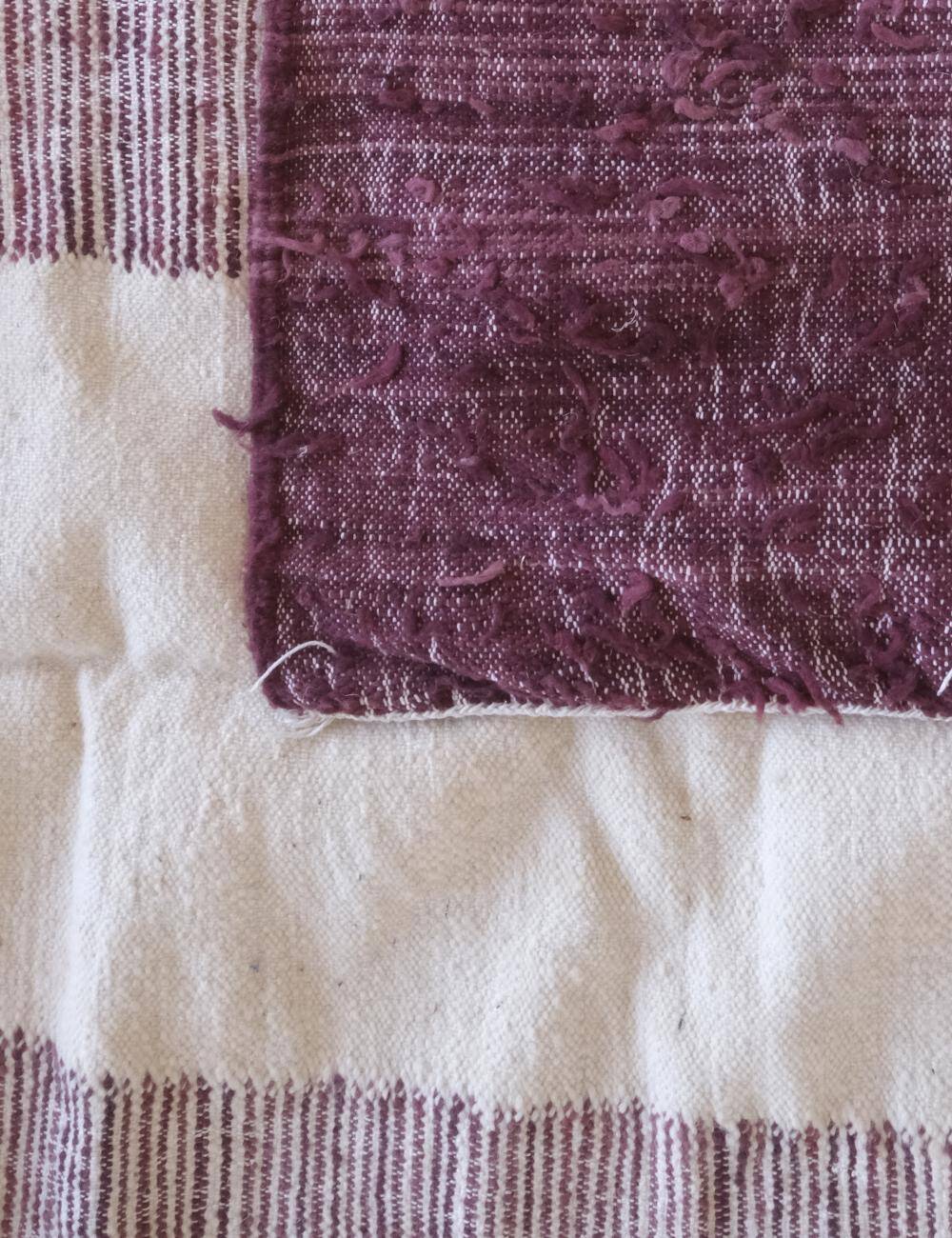 Burgundy Modern Kilim Rug - 246 x 162 cm