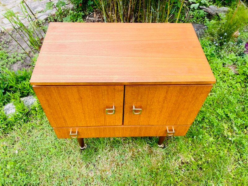 Meuble vintage scandinave