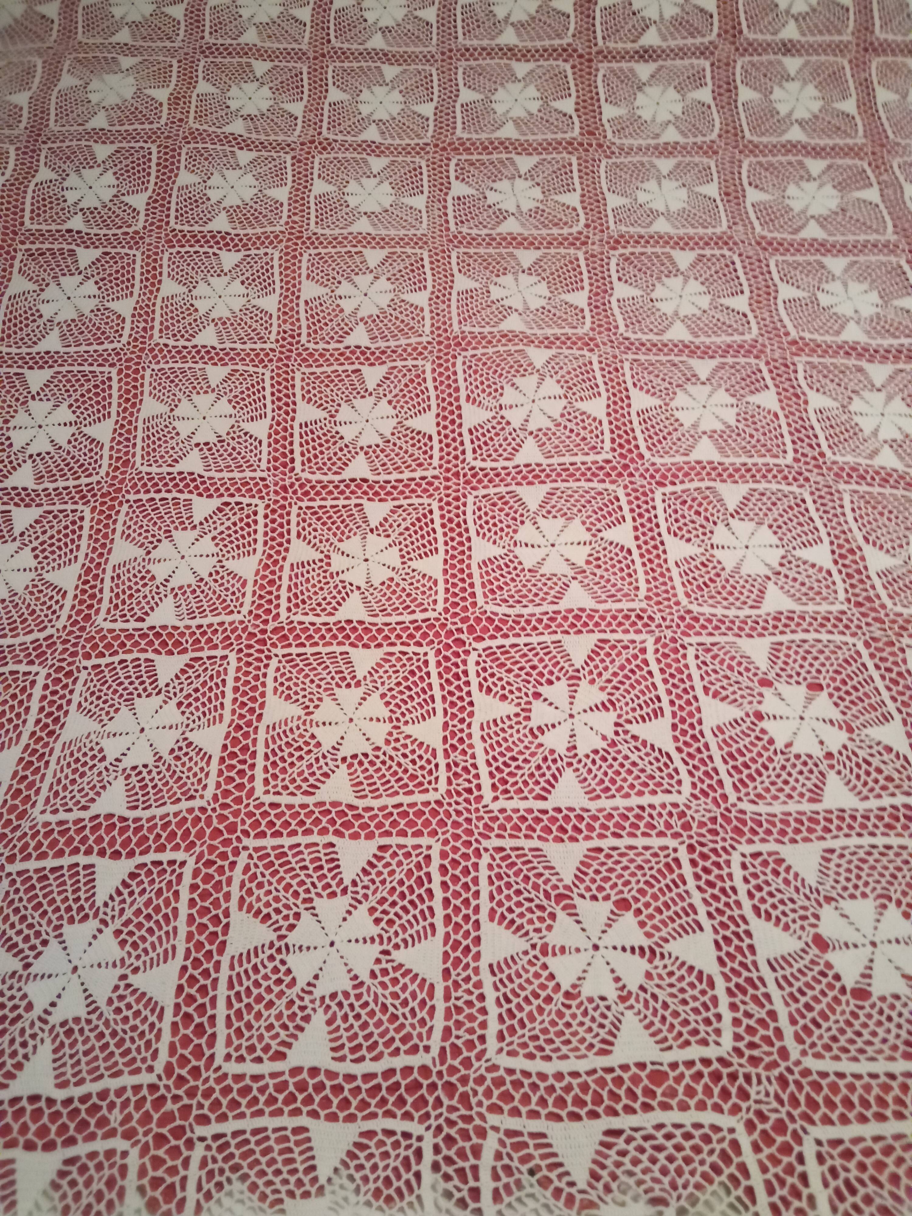 Old crochet bed throw