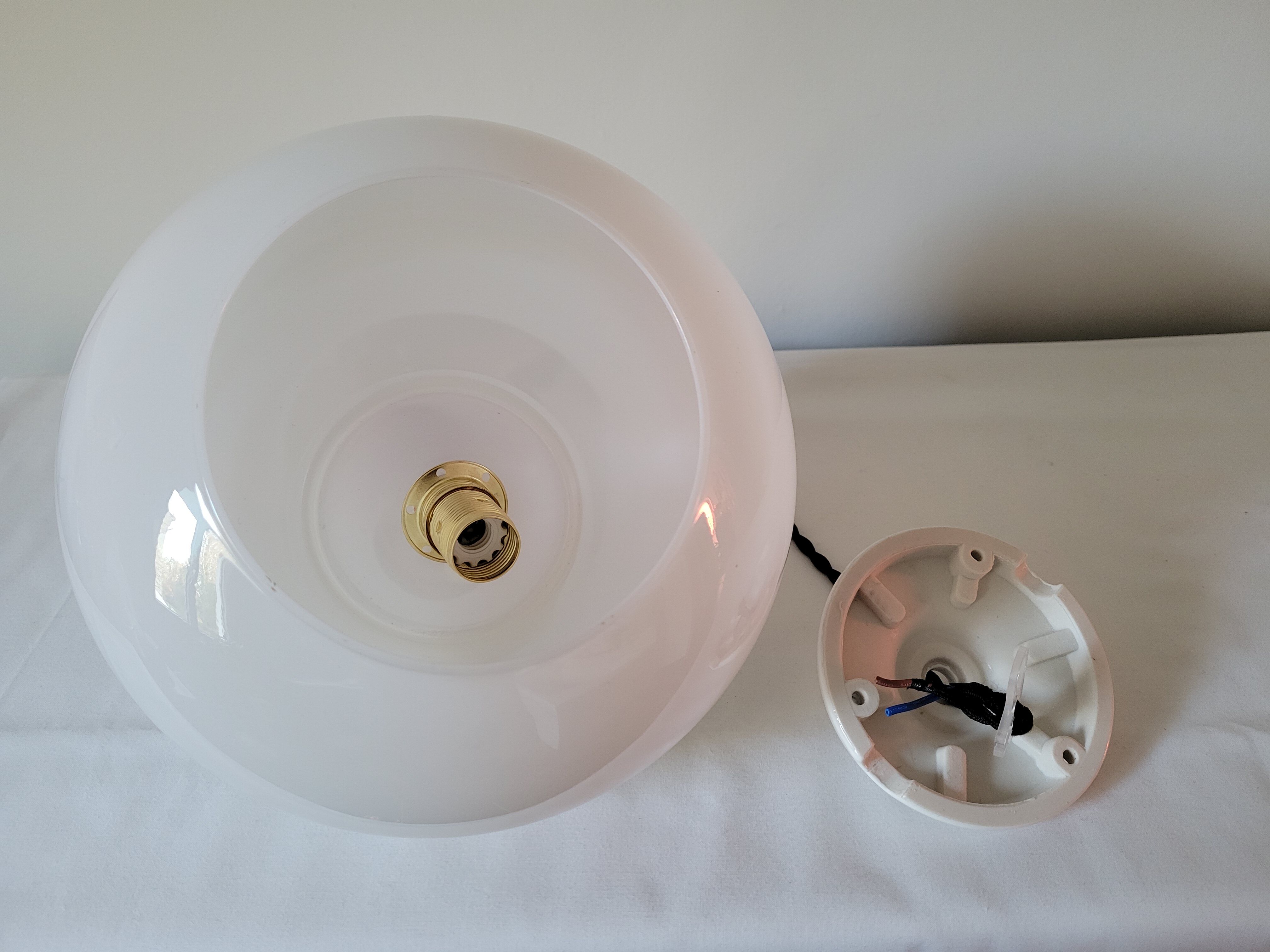 Opaline suspension 70s