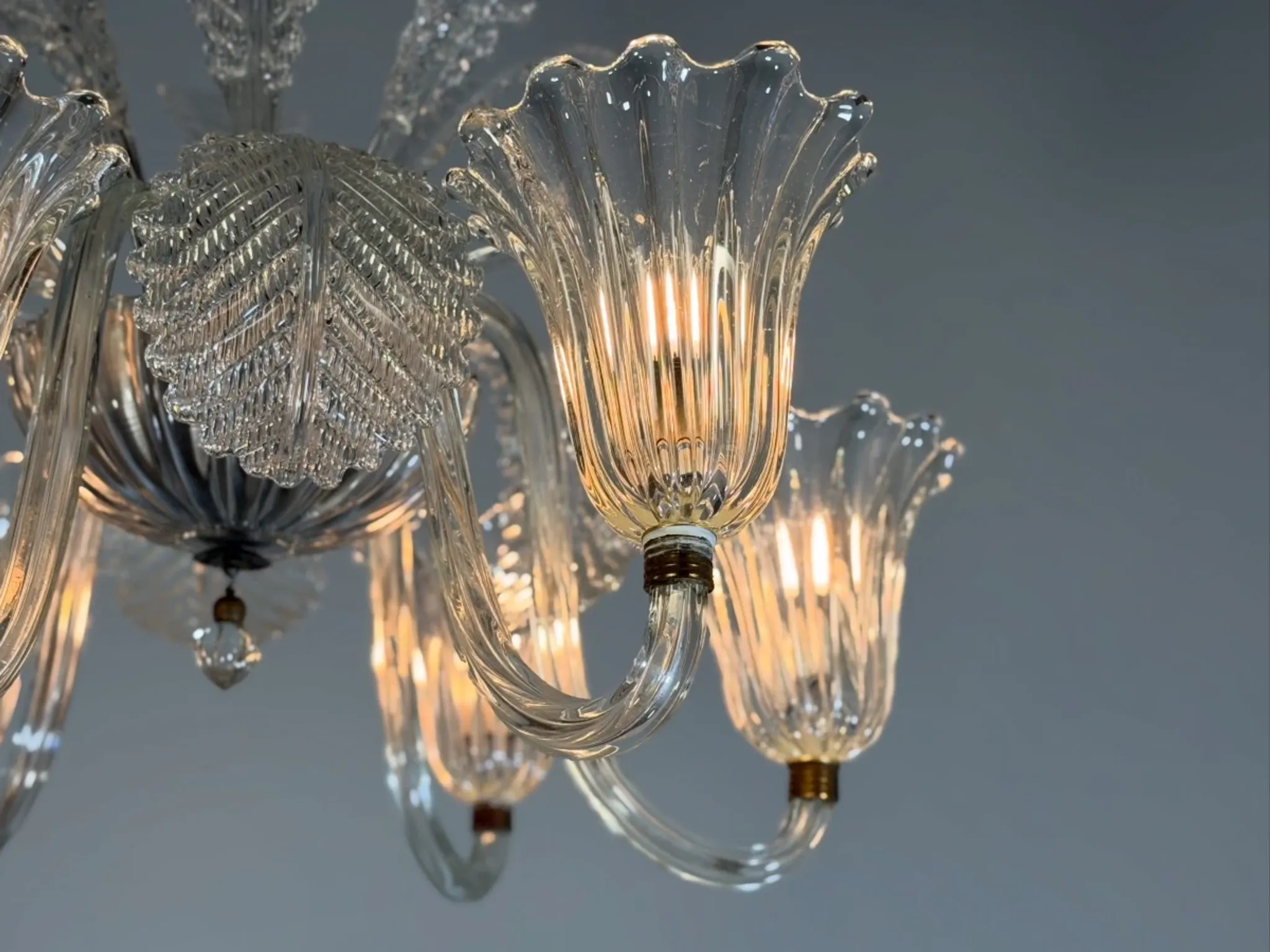 Venetian Art Deco chandelier made of Murano glass, circa 1930.