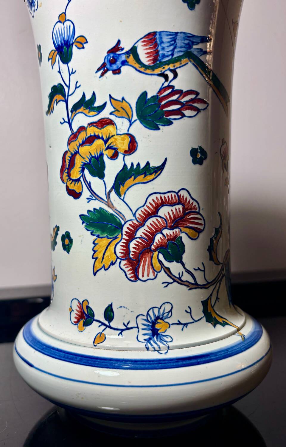 Vase Gien for restauration