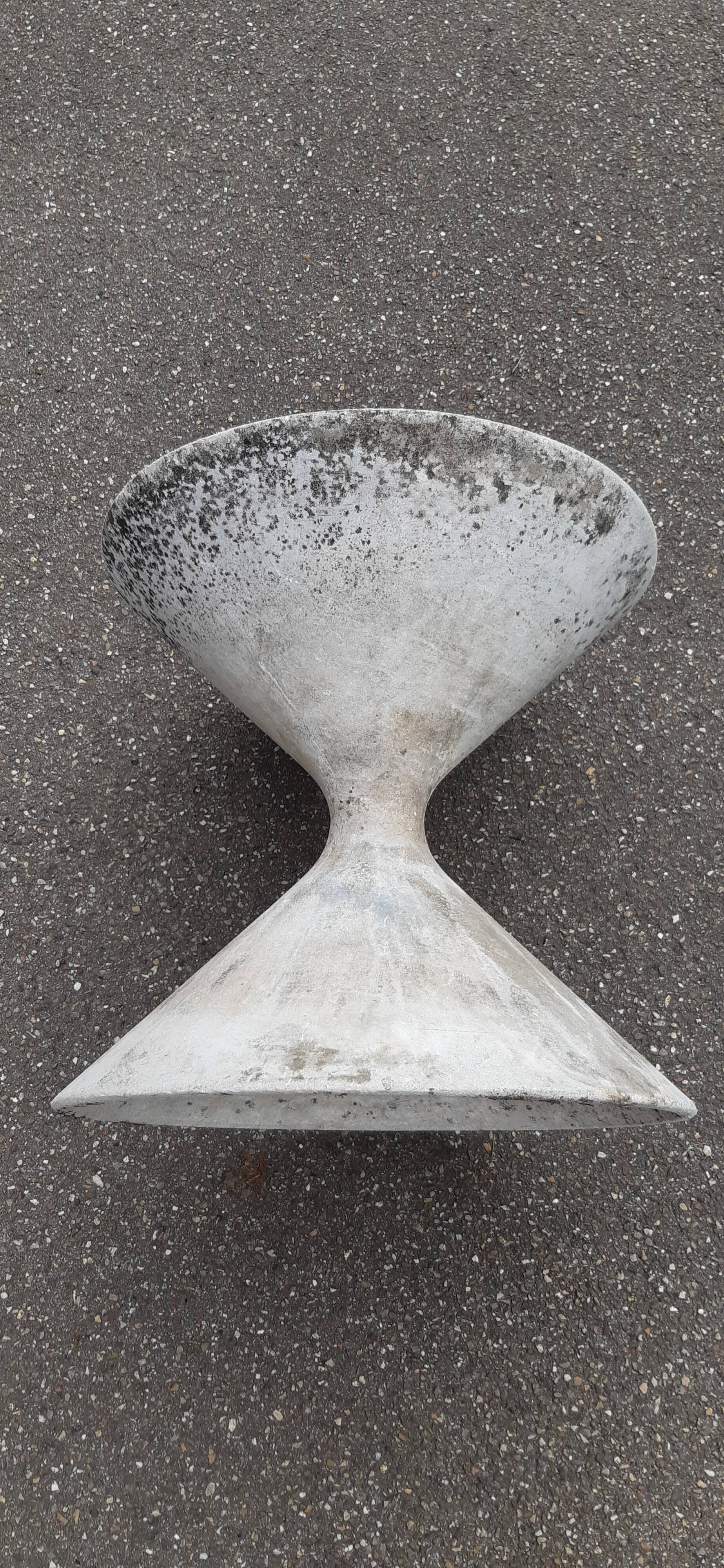 1950s diabolo planter