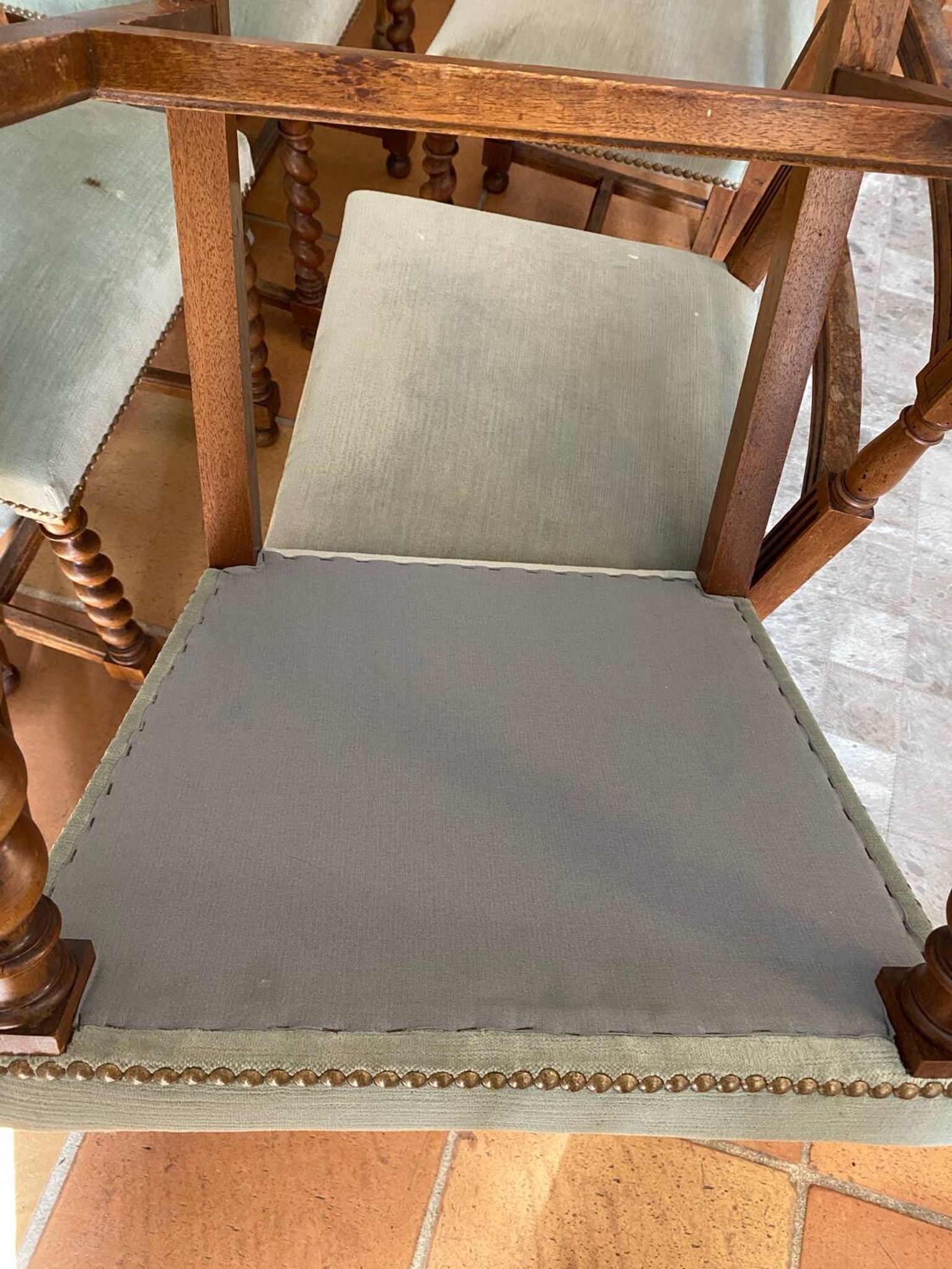 Six turned wooden chairs