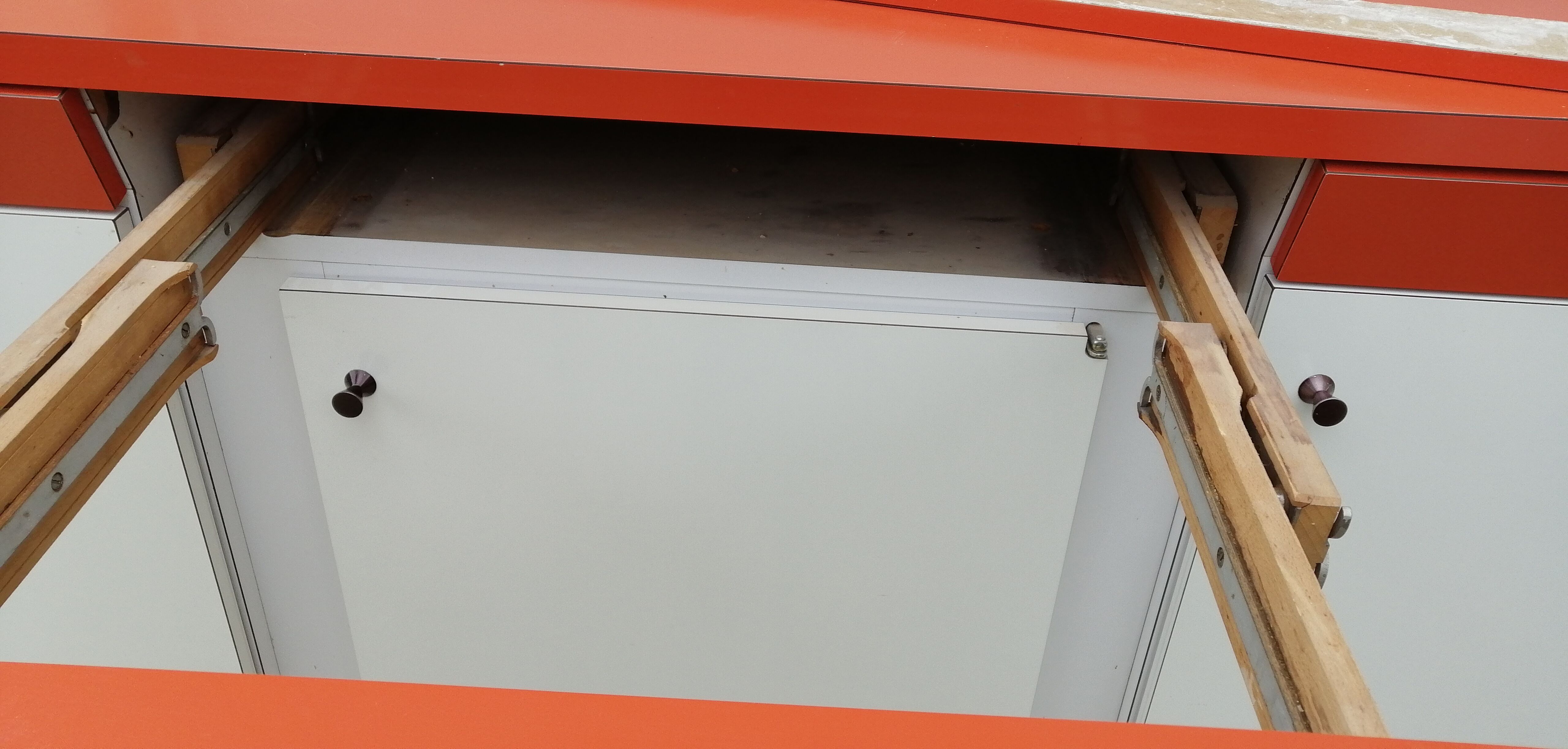 Formica sideboard with its 70' retractable table