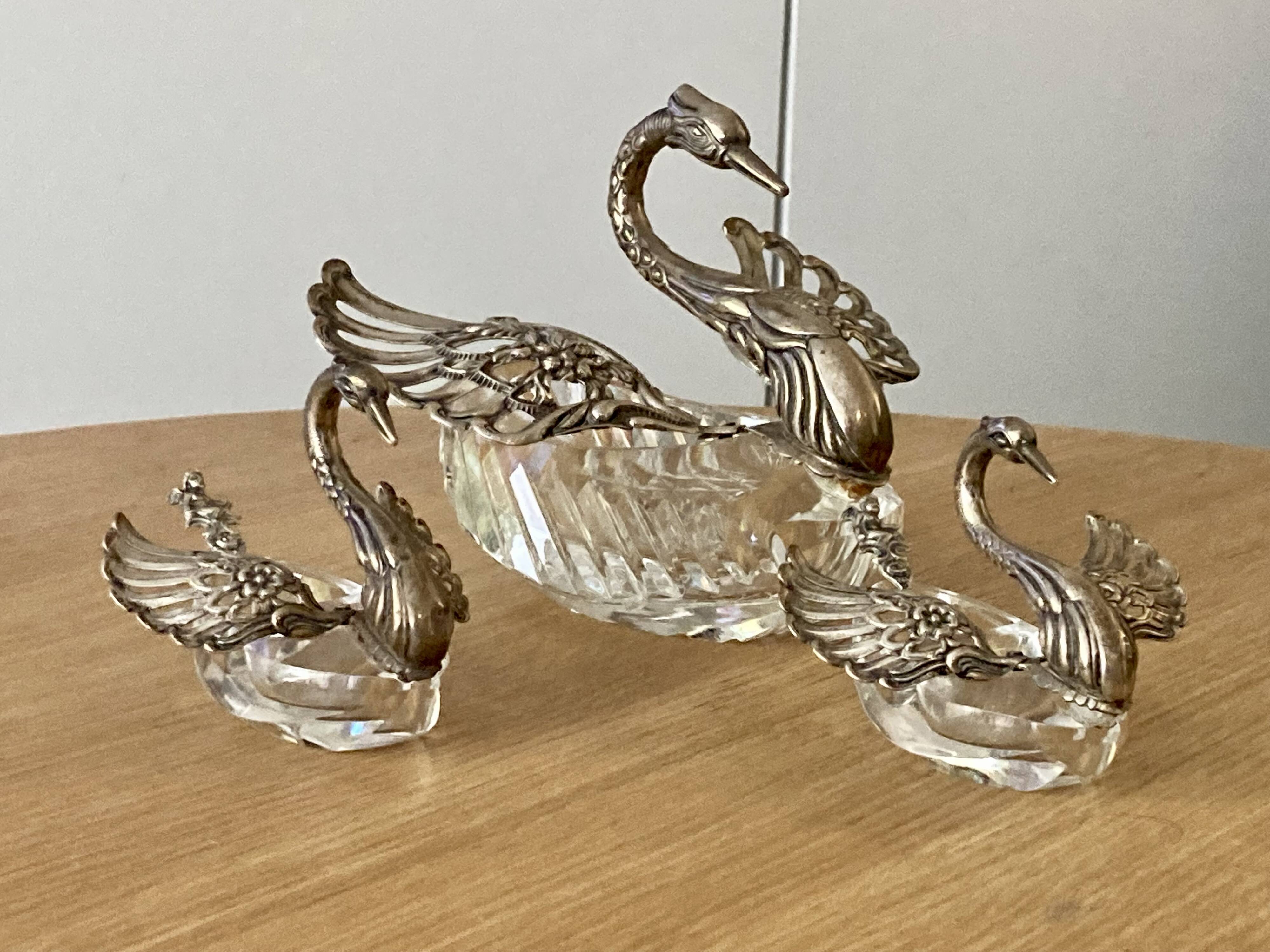 Crystal/silver metal set -pepper-salt-gravy boat – swan