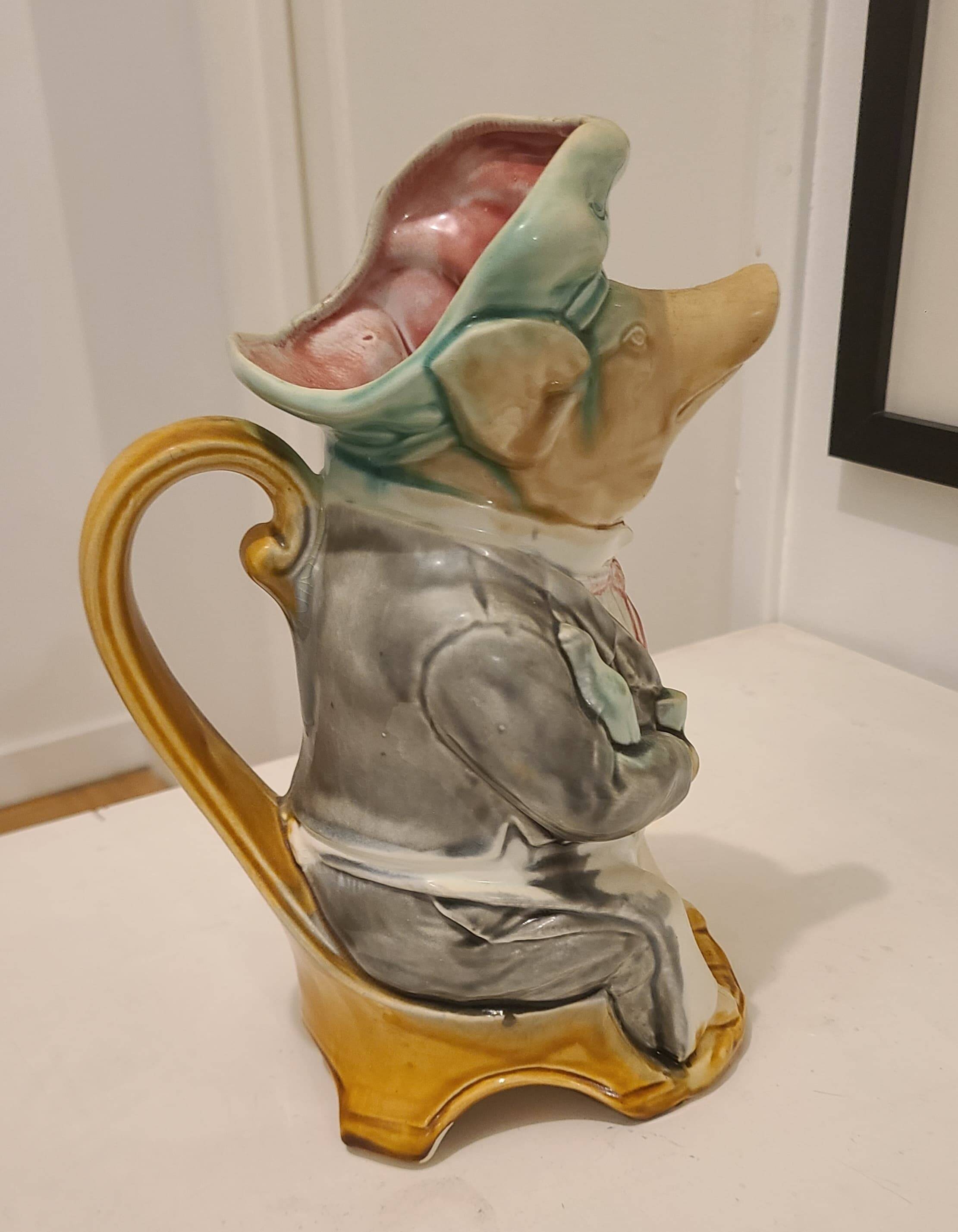 Antique jug "Maître d'hôtel" by Onnaing