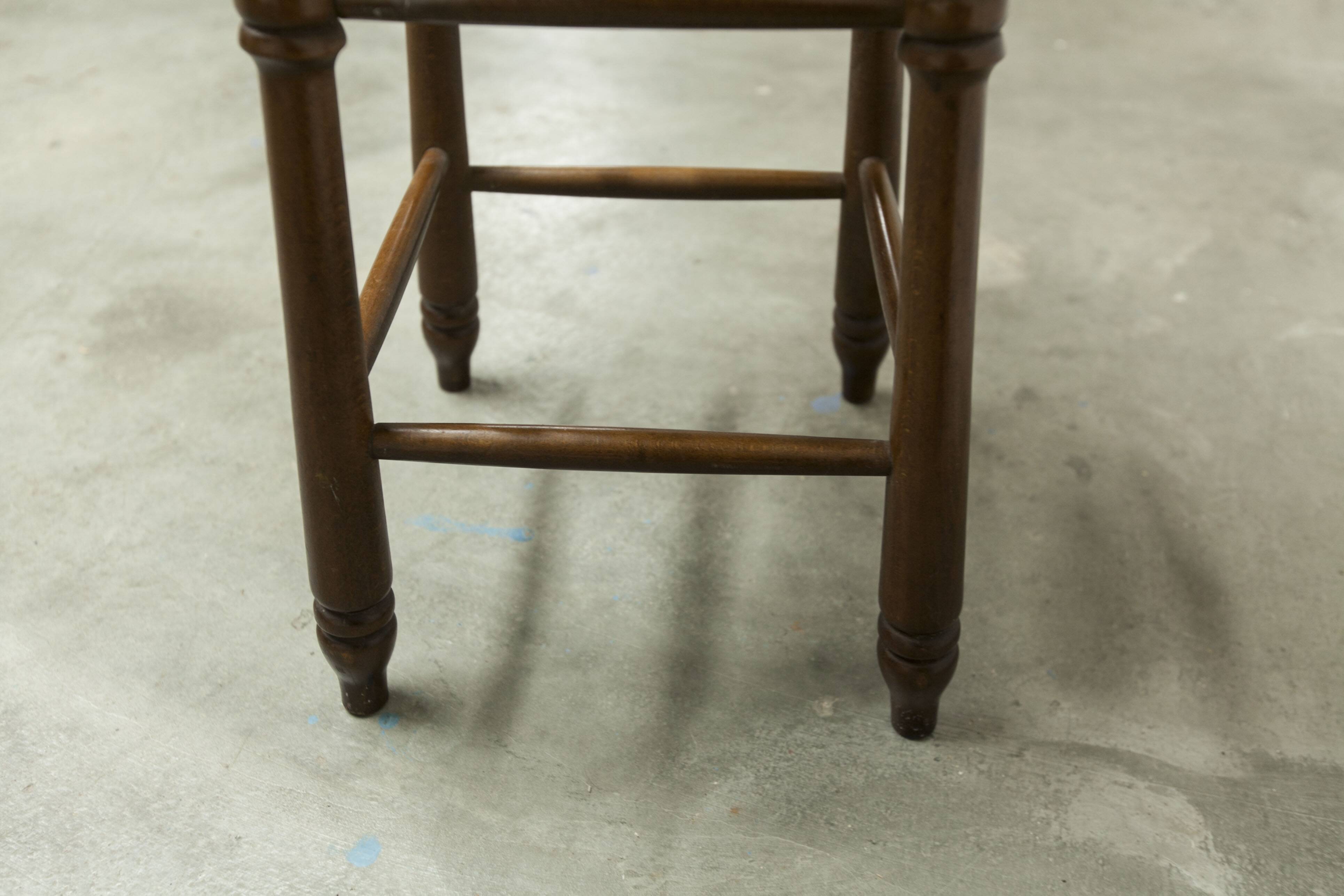 Tabouret brutaliste bois et paille 1960 59cm